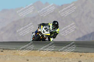 media/Feb-03-2024-SoCal Trackdays (Sat) [[767c60a41c]]/4-Turn 9 Set 1 (1040am)/